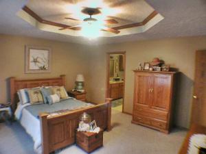 818 S Mark St, Willard, MO 65781 photo 9