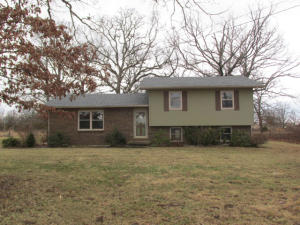 293 Round Barn Ln, Marshfield, MO 65706 photo 1
