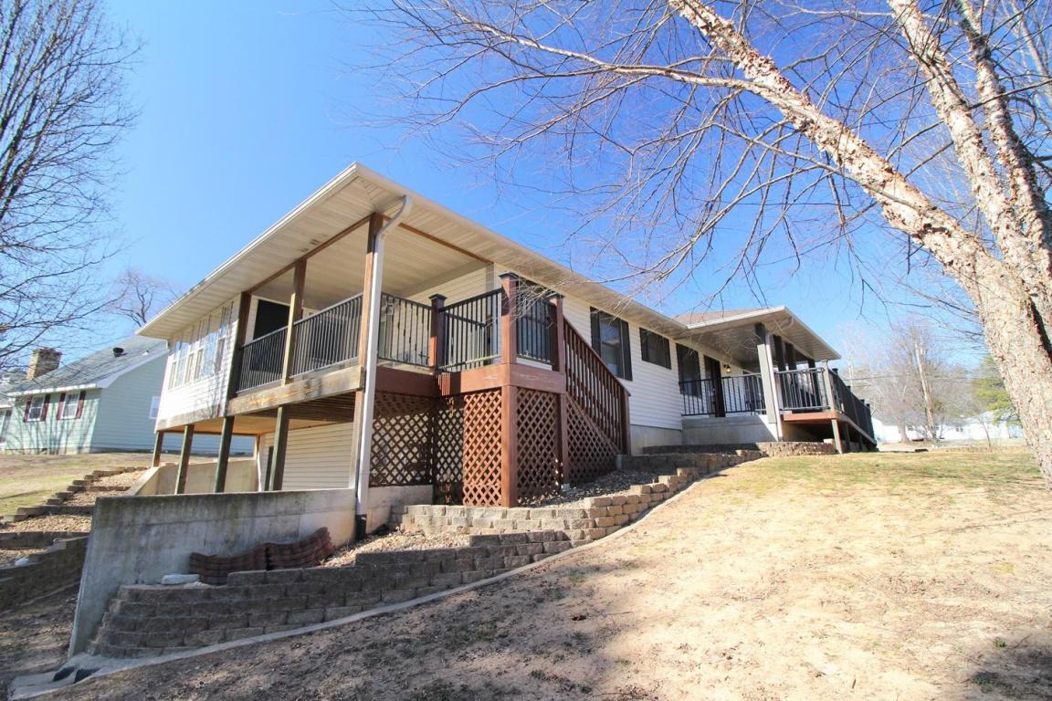 220 Malone St, Branson, MO 65616 photo 1