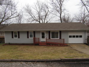 607 S 6th St, Ozark, MO 65721 photo 1