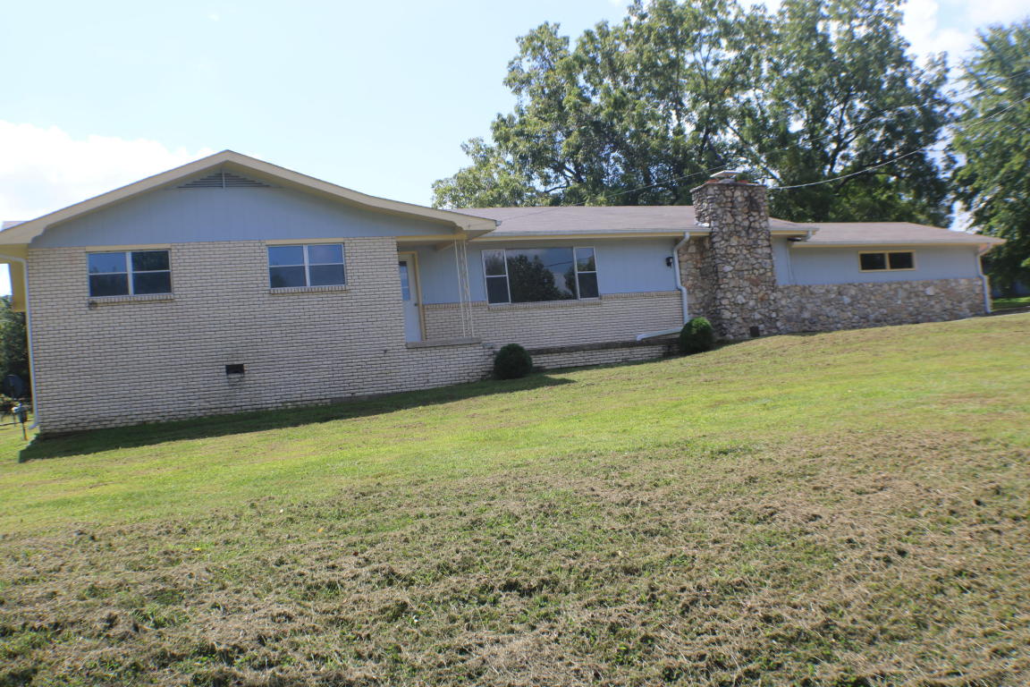 1623 Lakeview Dr, Ava, MO 65608 photo 1