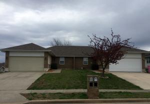 3352 S Parkmont Ct, Springfield, MO 65807 photo 1