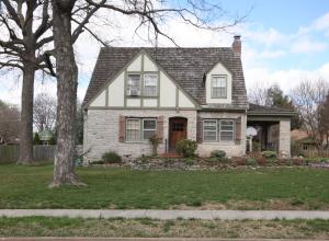 815 E Stanford St, Springfield, MO 65807 photo 1