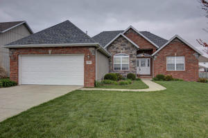 343 E Grace, Republic, MO 65738 photo 1