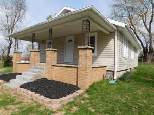108 Rice St, Nixa, MO 65714 photo 1