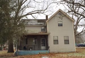 1002 Cedar St, Carthage, MO 64836 photo 1