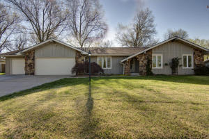 5516 S Clay Ave, Springfield, MO 65810 photo 1