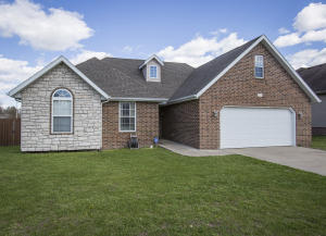 4058 S Appleton Dr, Springfield, MO 65807 photo 1