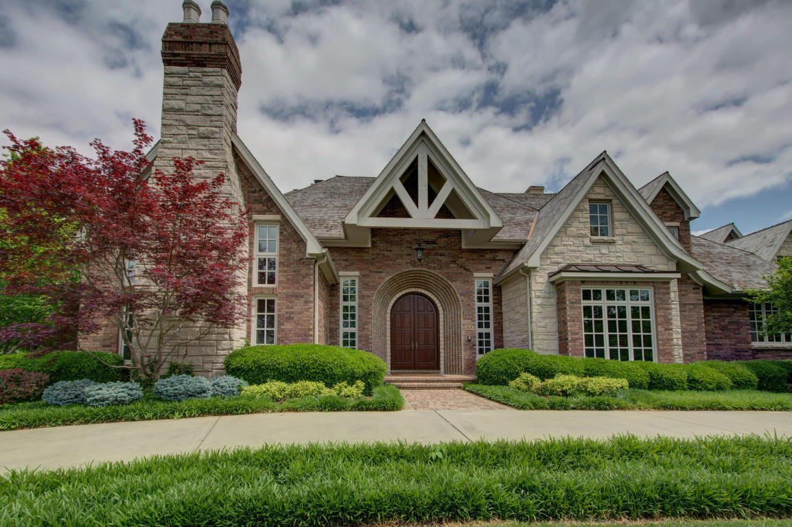5352 S Whitehaven Ct, Springfield, MO 65809 photo 1