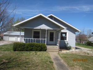 540 E Center St, Mount Vernon, MO 65712 photo 1