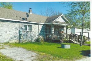 254 S Oak Ave, Sparta, MO 65753 photo 1