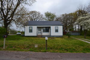 509 N Maple St, Mountain View, MO 65548 photo 1