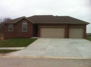 802 E Windmill Dr, Ozark, MO 65721 photo 1