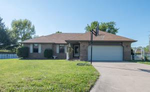 401 E Chet Atkins Ct, Nixa, MO 65714 photo 1