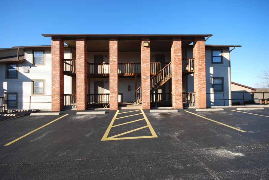 133 Troon Dr UNIT 4, Branson, MO 65616 photo 1