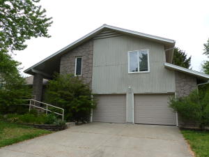 3645 E Sugar Hill St, Springfield, MO 65809 photo 1