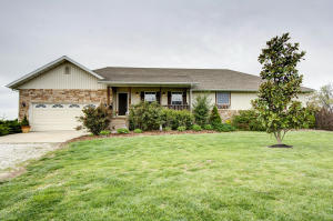 704 Garner Dr, Ozark, MO 65721 photo 1
