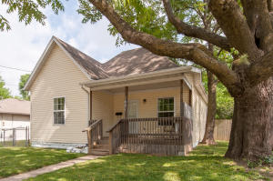 1601 W Chestnut St, Springfield, MO 65802 photo 1