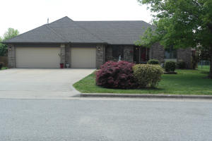 3734 W Maplewood St, Springfield, MO 65807 photo 1