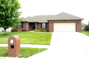 648 N Spout Spring St, Nixa, MO 65714 photo 1