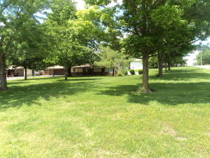 1581 E Warren Ave, Ozark, MO 65721 photo 1