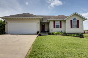 2726 E Lee St, Republic, MO 65738 photo 1