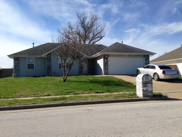 920 Dustin Ln, Nixa, MO 65714 photo 1