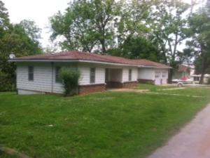 531 W Melbourne Rd, Springfield, MO 65810 photo 1