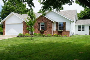 5206 N Annondale Ct, Ozark, MO 65721 photo 1