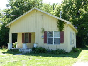 2447 N Ramsey Ave, Springfield, MO 65803 photo 1
