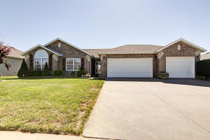 986 S Ballard Dr, Nixa, MO 65714 photo 1