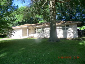 2240 S Virginia Ave, Springfield, MO 65807 photo 1
