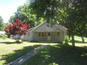 501 Plum St, Monett, MO 65708 photo 1