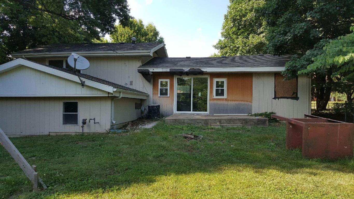 914 Elm St, Republic, MO 65738 photo 1