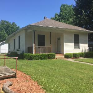 302 S 9th St, Ozark, MO 65721 photo 1