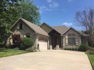 831 Brook Forest Rd, Nixa, MO 65714 photo 1