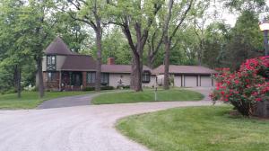 1700 E Sycamore Ln, Springfield, MO 65804 photo 1