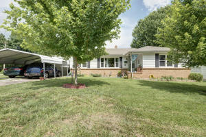 1736 N Waverly Ave, Springfield, MO 65803 photo 1