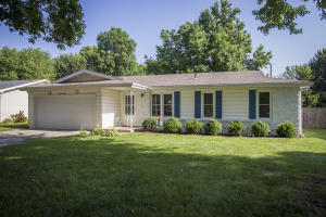 933 W Greenwood St, Springfield, MO 65807 photo 1