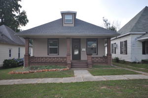 804 4th St, Monett, MO 65708 photo 1