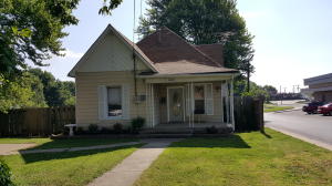 2420 N Grant Ave, Springfield, MO 65803 photo 1