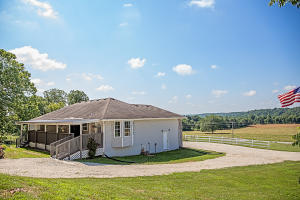 1519 E 559th Rd, Brighton, MO 65617 photo 1