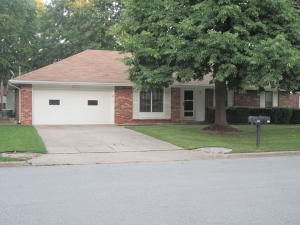 3310 S Elmira Ave, Springfield, MO 65807 photo 1