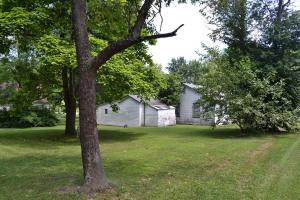 608 E 3rd St, Mountain View, MO 65548 photo 2