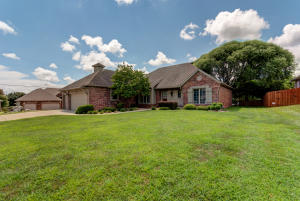 3297 S Victoria Ave, Springfield, MO 65809 photo 4