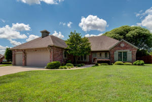 3297 S Victoria Ave, Springfield, MO 65809 photo 1