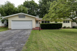 2149 E Broadmoor St, Springfield, MO 65804 photo 1