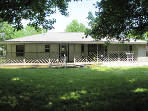 3620 S Walnut Hill Dr, Springfield, MO 65807 photo 1