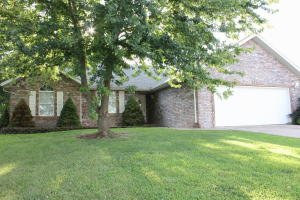 209 S Hemlock Ave, Springfield, MO 65802 photo 1