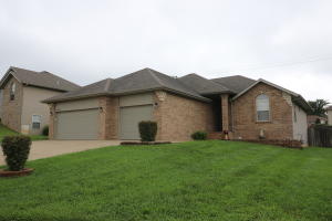 2803 W Mcguffey St, Ozark, MO 65721 photo 1